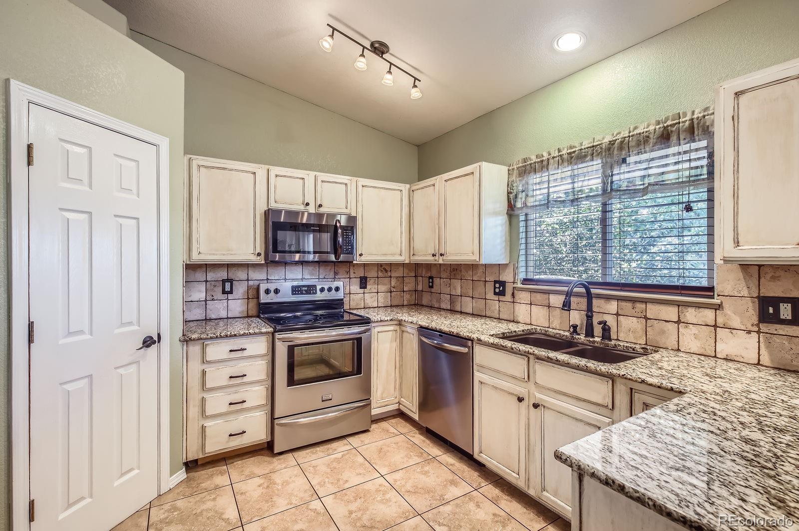 MLS Image #5 for 3143  50th avenue court,greeley, Colorado