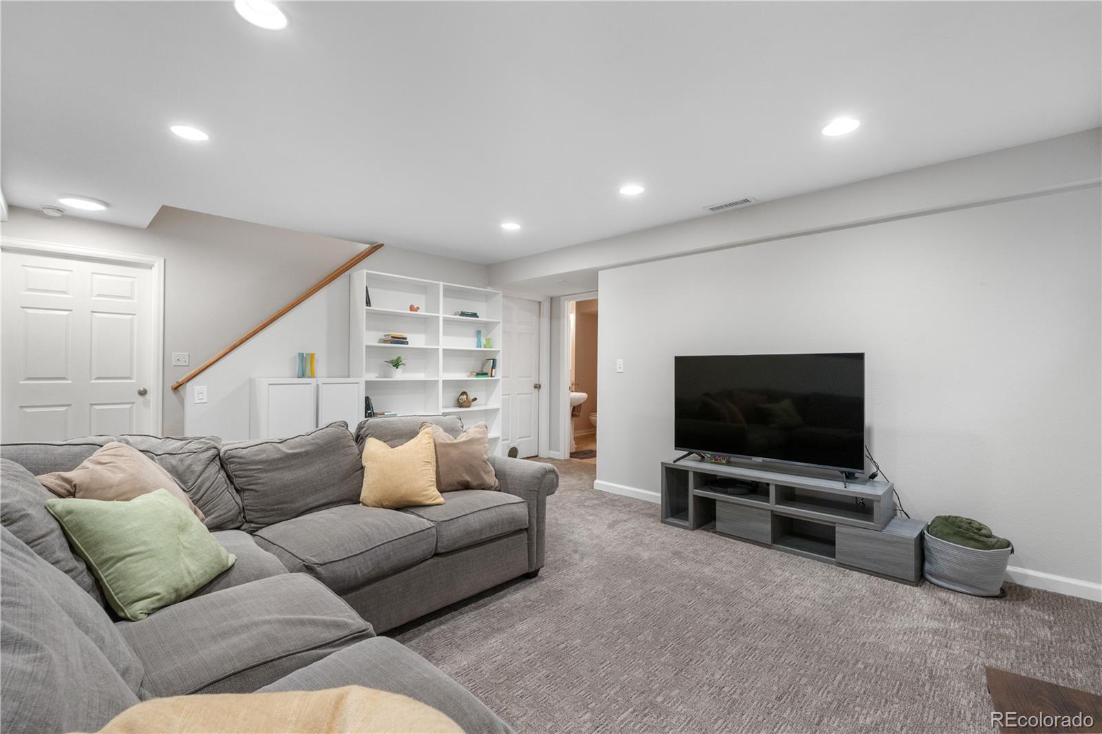 MLS Image #23 for 6375 s jackson street,centennial, Colorado