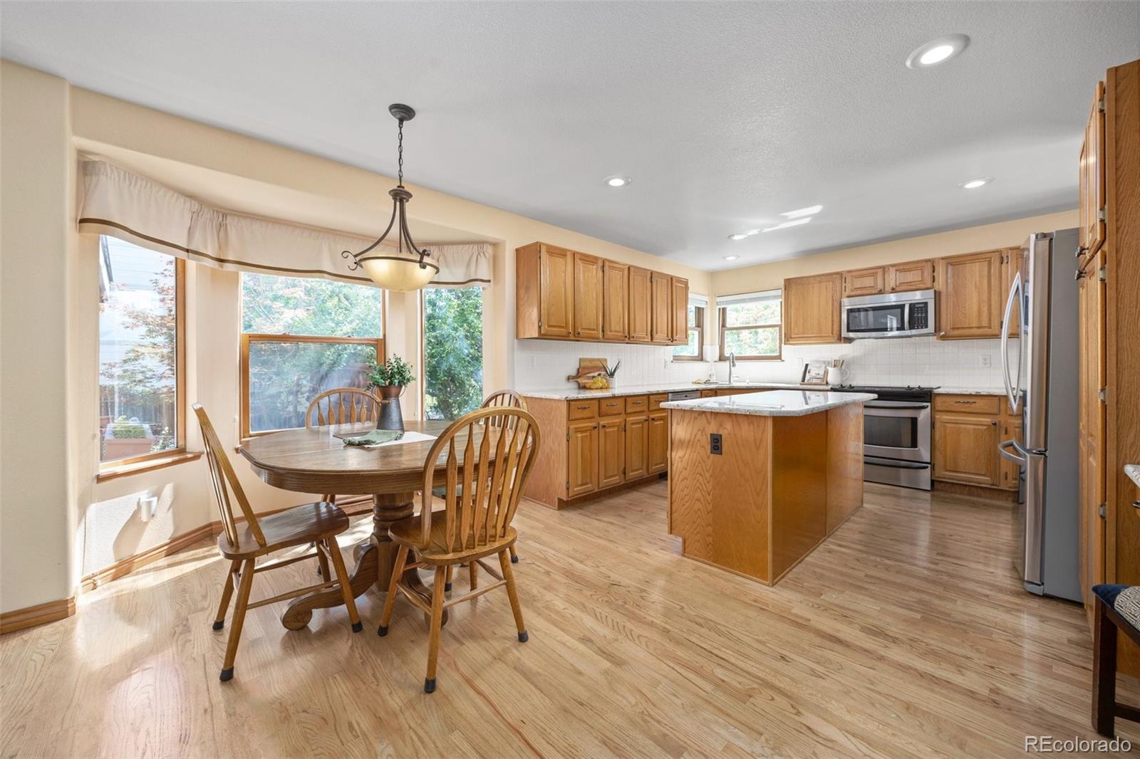 MLS Image #12 for 6506 s robb way,littleton, Colorado