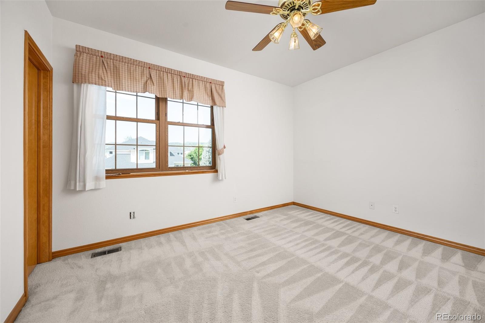 MLS Image #28 for 6506 s robb way,littleton, Colorado