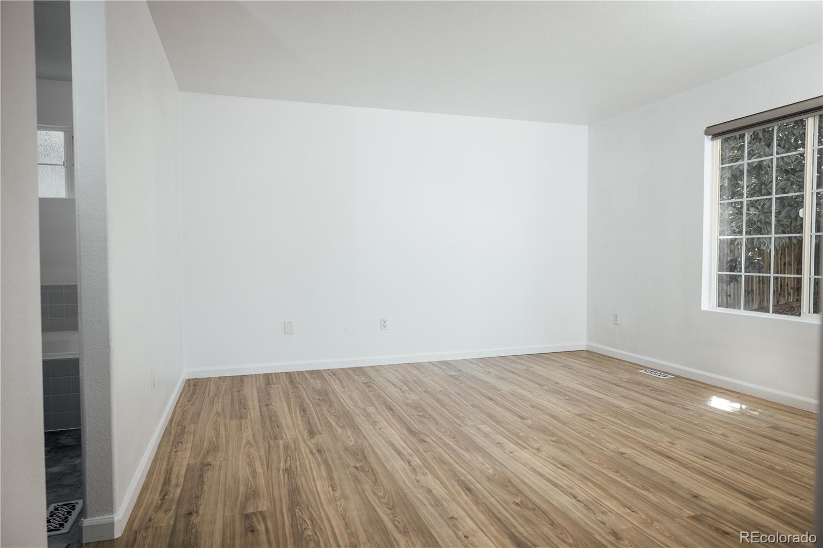 MLS Image #10 for 18656 e harvard drive,aurora, Colorado