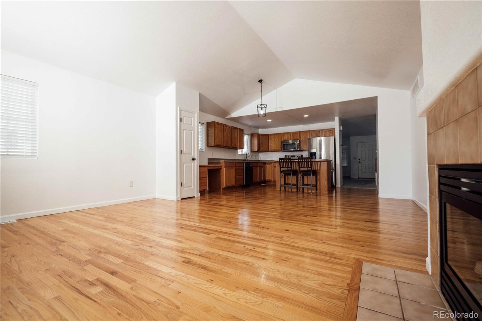 MLS Image #5 for 18656 e harvard drive,aurora, Colorado