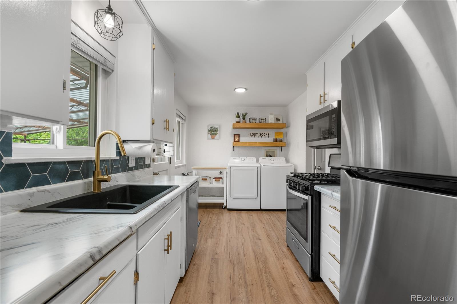 MLS Image #15 for 2075  oakland street,aurora, Colorado