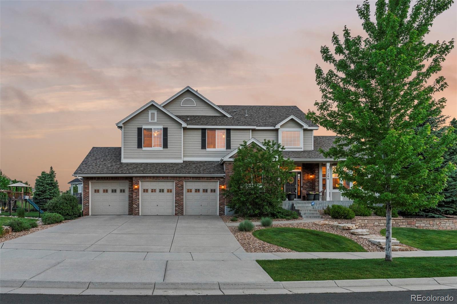MLS Image #2 for 27290 e nova circle,aurora, Colorado