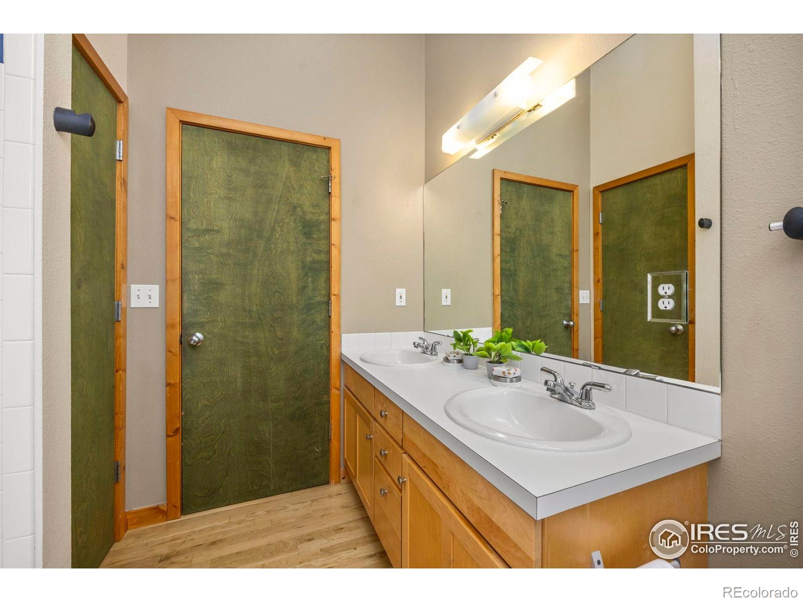 MLS Image #14 for 1455  yarmouth avenue,boulder, Colorado