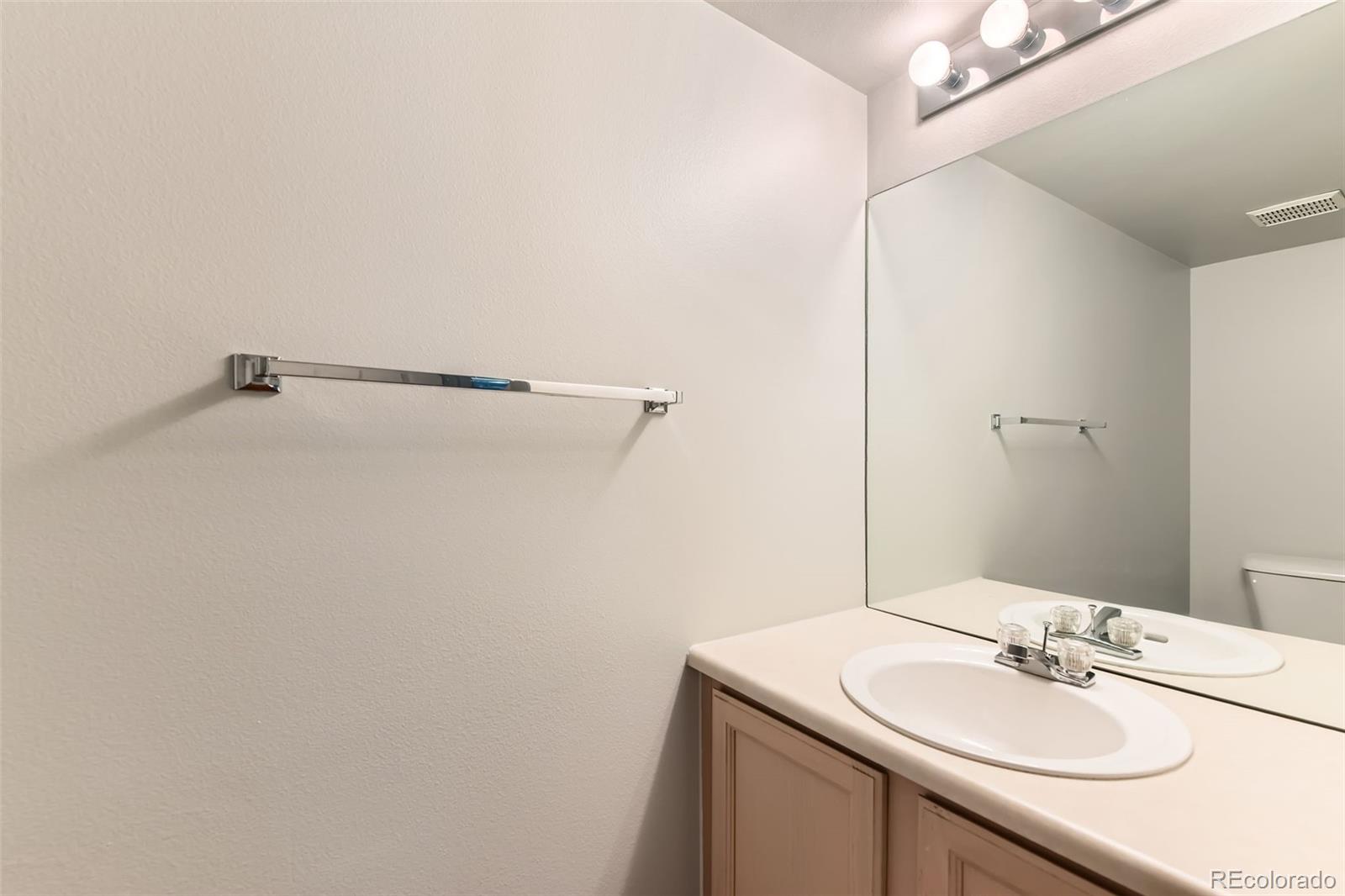 MLS Image #10 for 1121 w 112th avenue,denver, Colorado