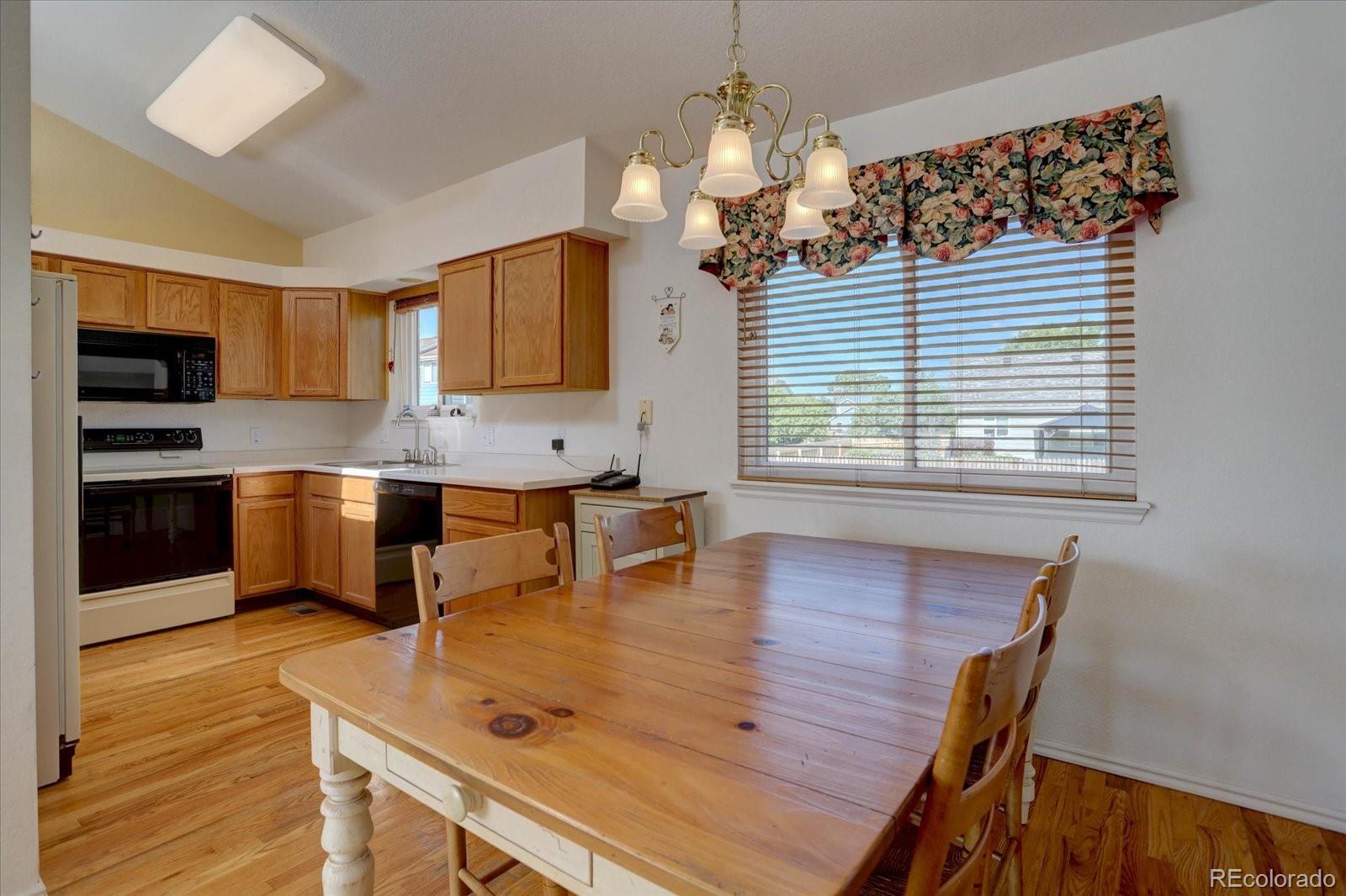 MLS Image #10 for 2195 s espana street,aurora, Colorado