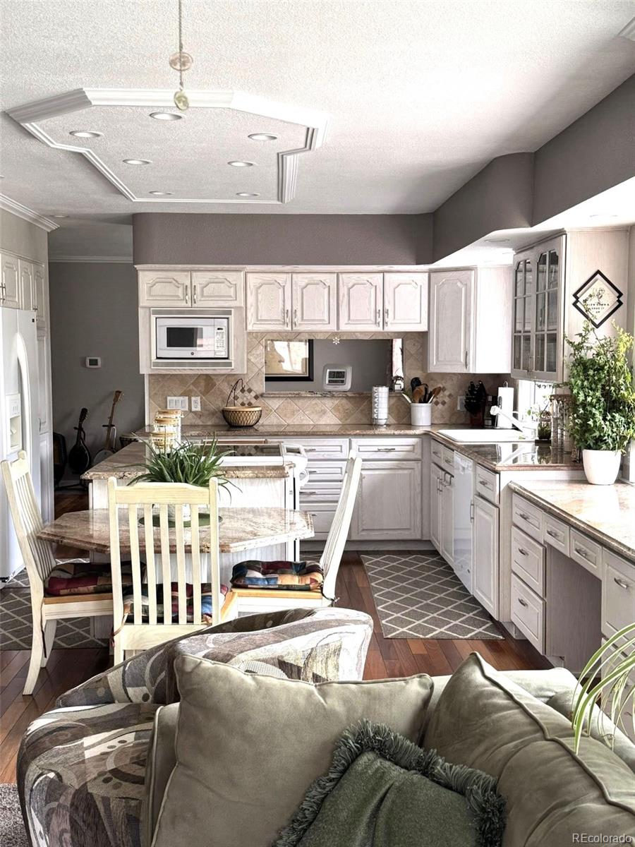 MLS Image #3 for 13126 w warren circle,lakewood, Colorado