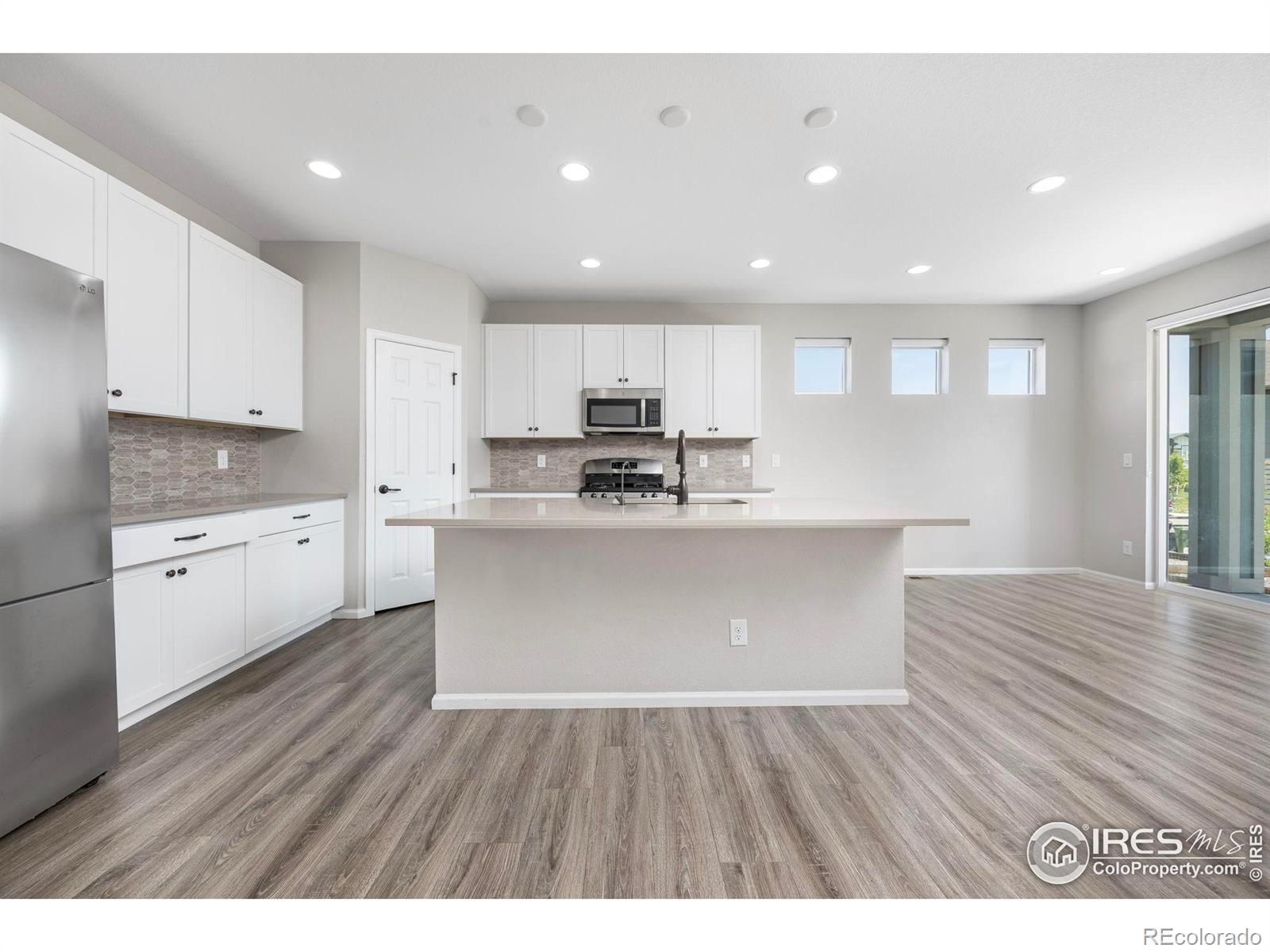 MLS Image #13 for 3326  ice lake court,loveland, Colorado