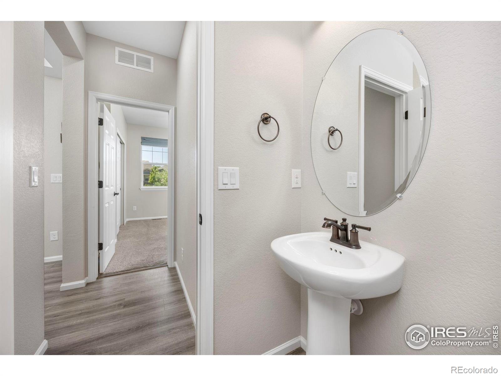 MLS Image #4 for 3326  ice lake court,loveland, Colorado