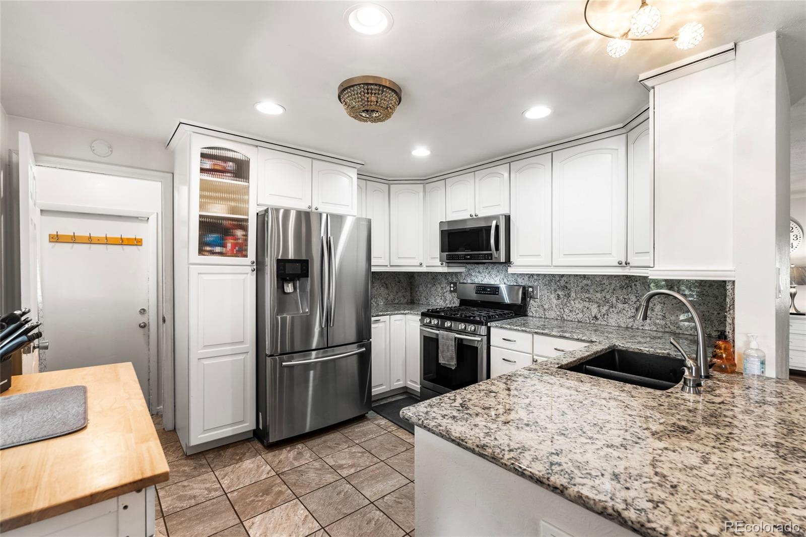 MLS Image #8 for 6336 w 71st place,arvada, Colorado