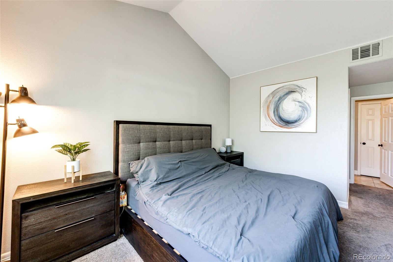MLS Image #11 for 8500 e jefferson avenue,denver, Colorado