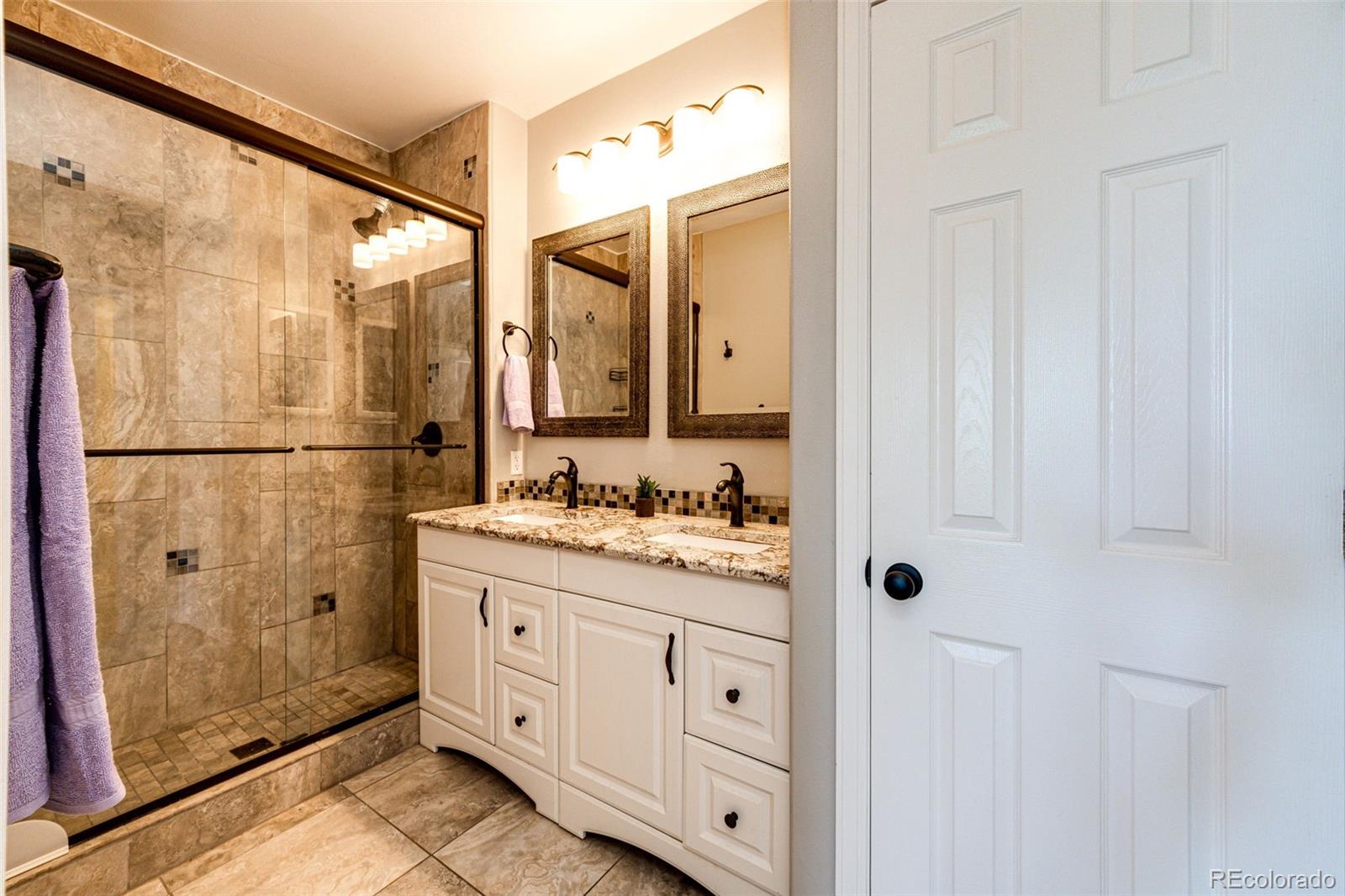 MLS Image #13 for 8500 e jefferson avenue,denver, Colorado