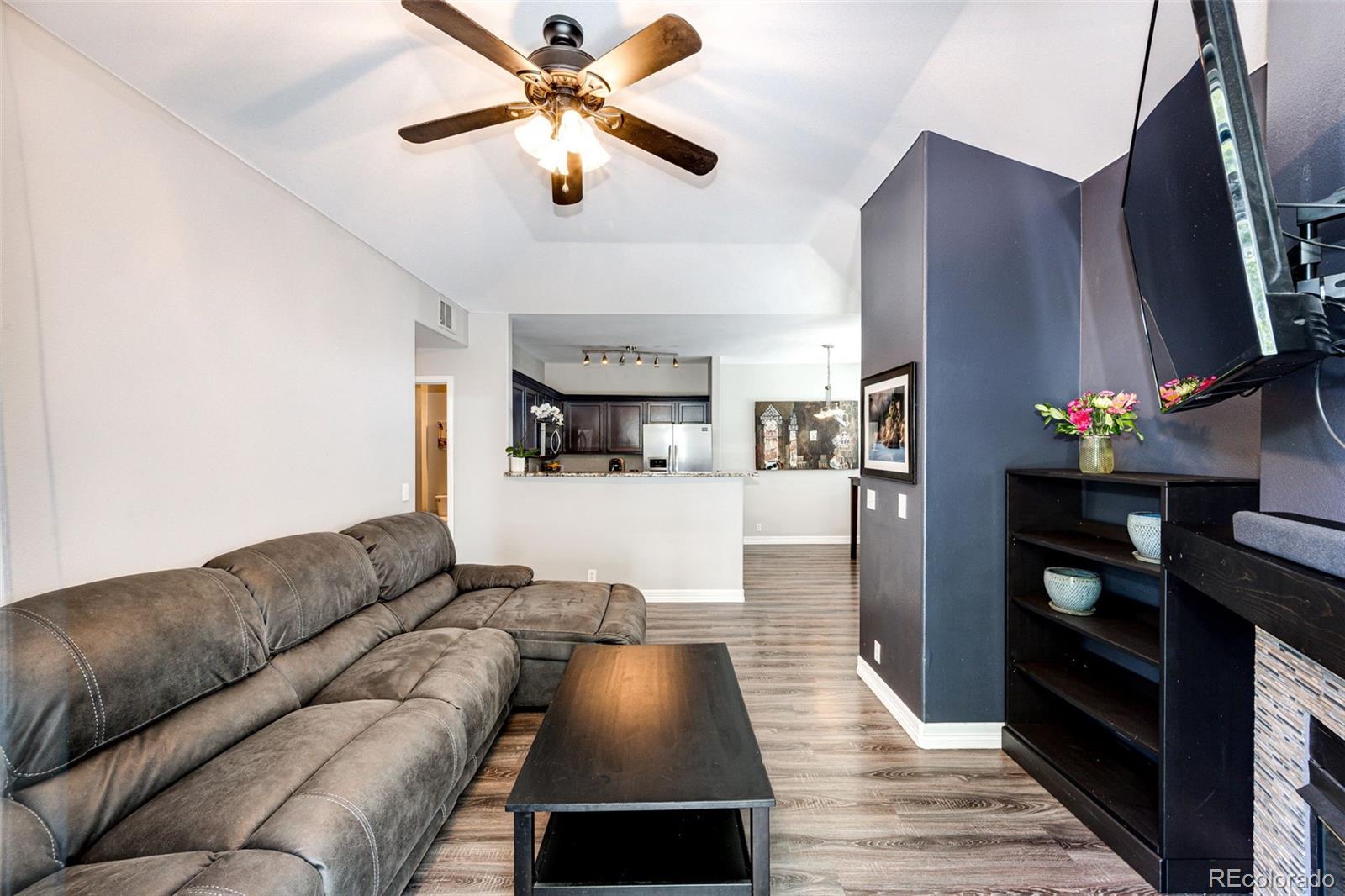 MLS Image #4 for 8500 e jefferson avenue,denver, Colorado