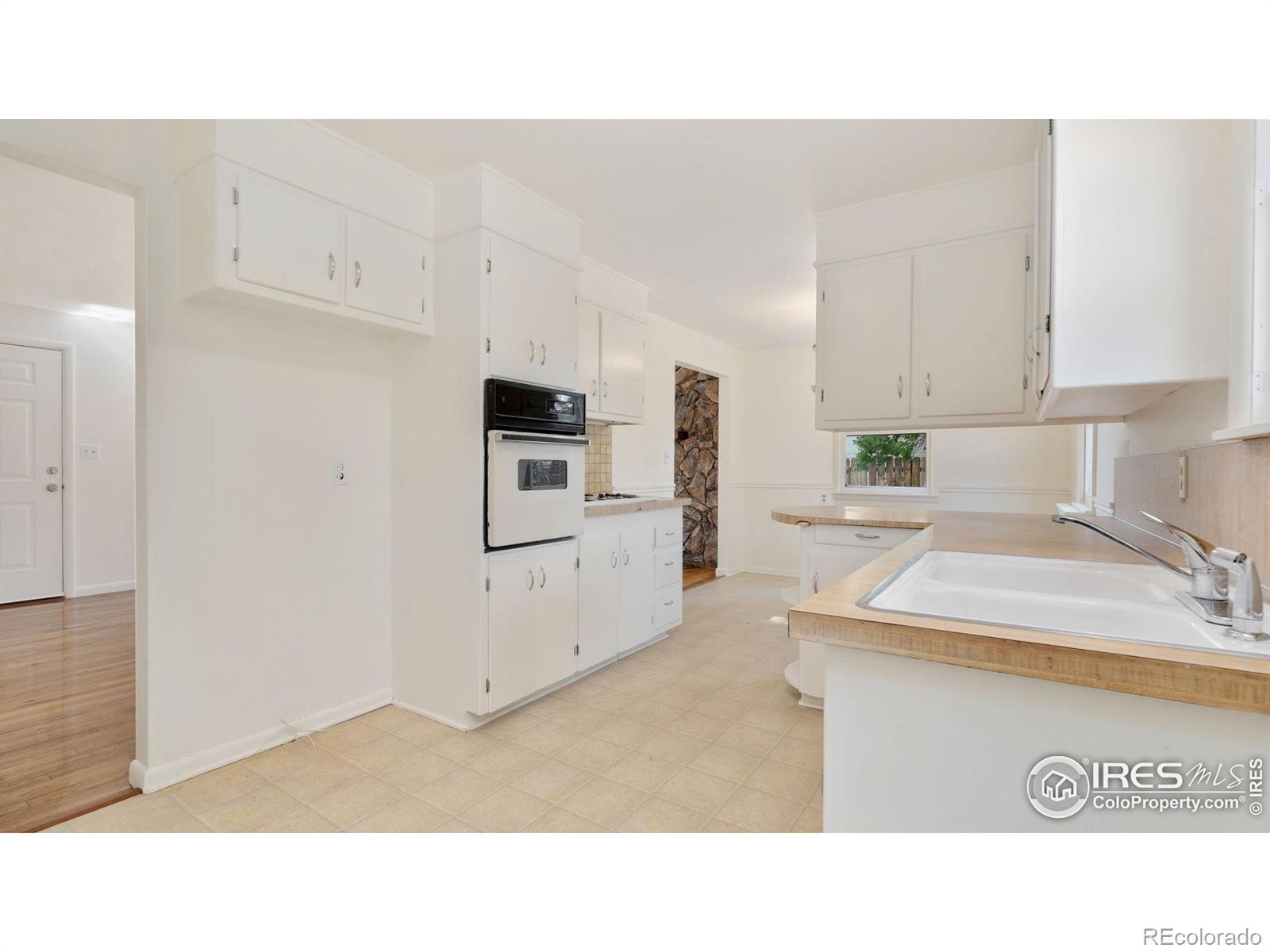 MLS Image #8 for 1605  collins court,fort collins, Colorado
