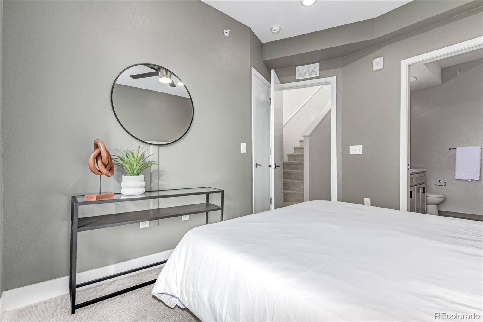 MLS Image #17 for 2436  welton street,denver, Colorado