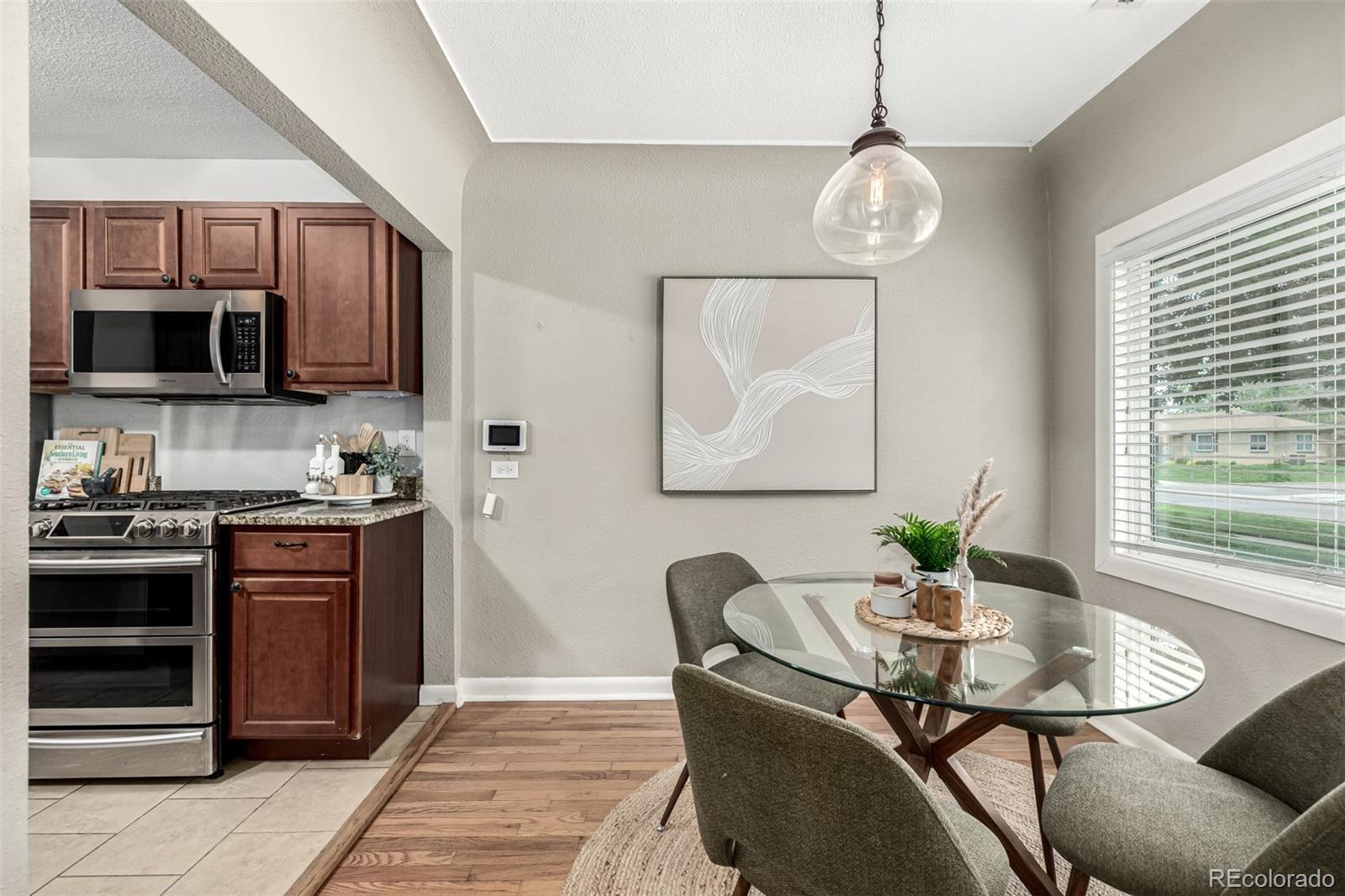 MLS Image #14 for 1635  poplar street,denver, Colorado