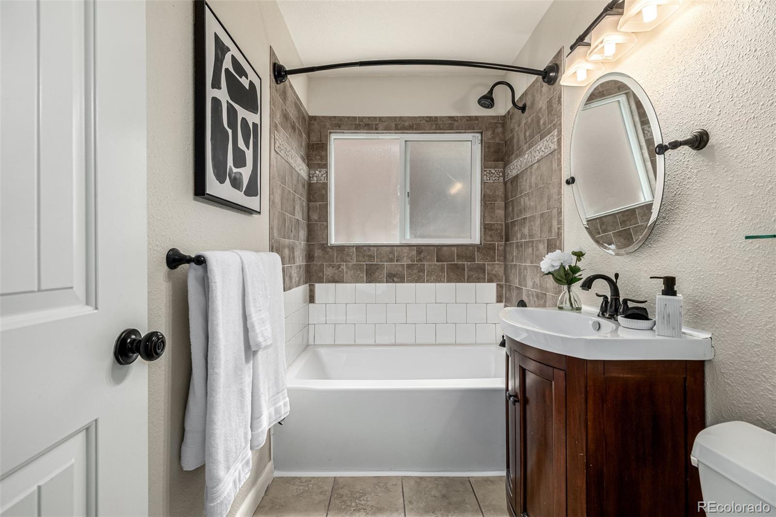 MLS Image #28 for 1635  poplar street,denver, Colorado