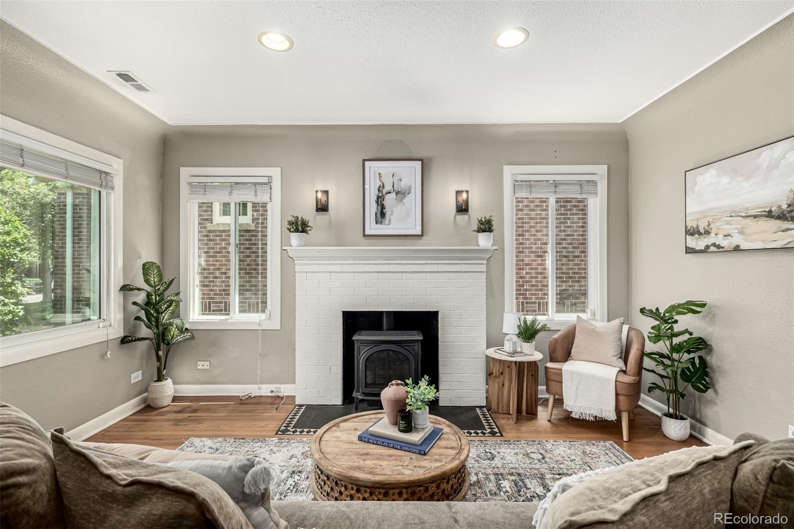 MLS Image #7 for 1635  poplar street,denver, Colorado