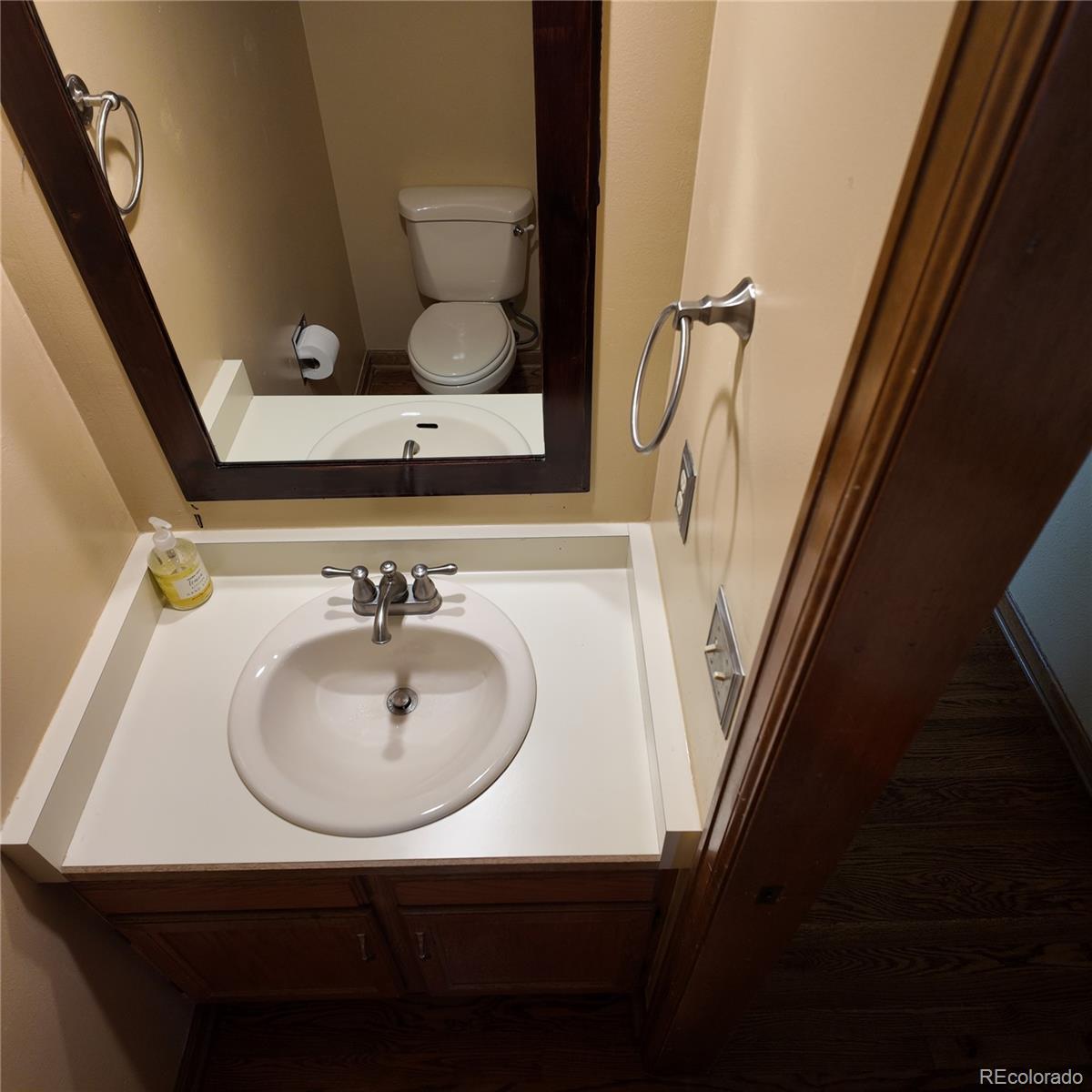 MLS Image #11 for 16639 e berry lane,centennial, Colorado