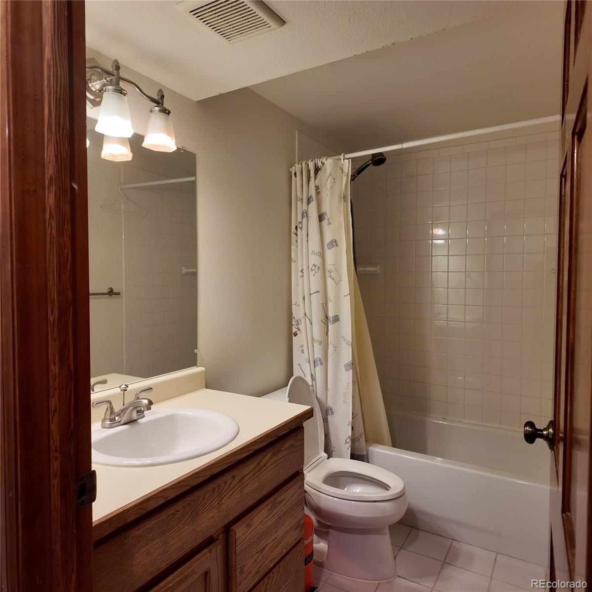 MLS Image #23 for 16639 e berry lane,centennial, Colorado