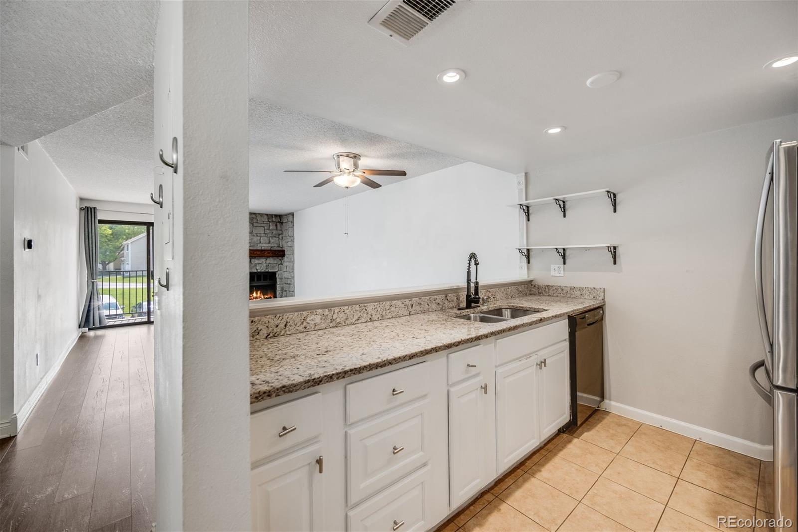 MLS Image #3 for 401 s kalispell way 206,aurora, Colorado