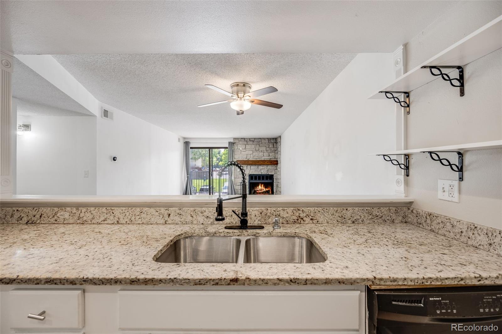MLS Image #4 for 401 s kalispell way 206,aurora, Colorado