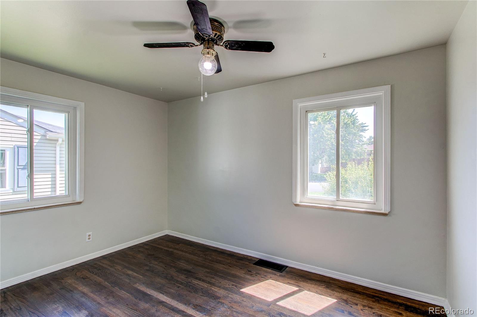 MLS Image #18 for 3311 s eudora street,denver, Colorado