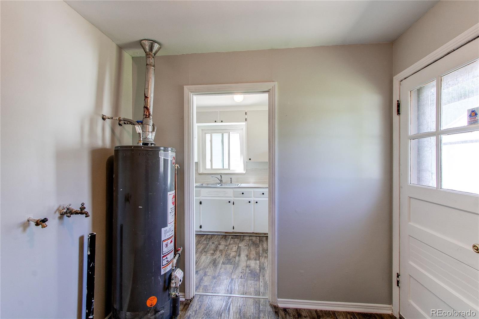 MLS Image #23 for 3311 s eudora street,denver, Colorado