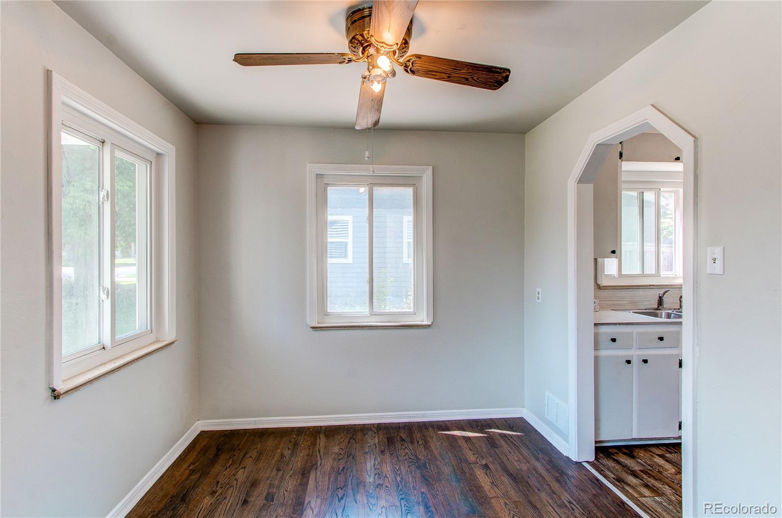 MLS Image #9 for 3311 s eudora street,denver, Colorado