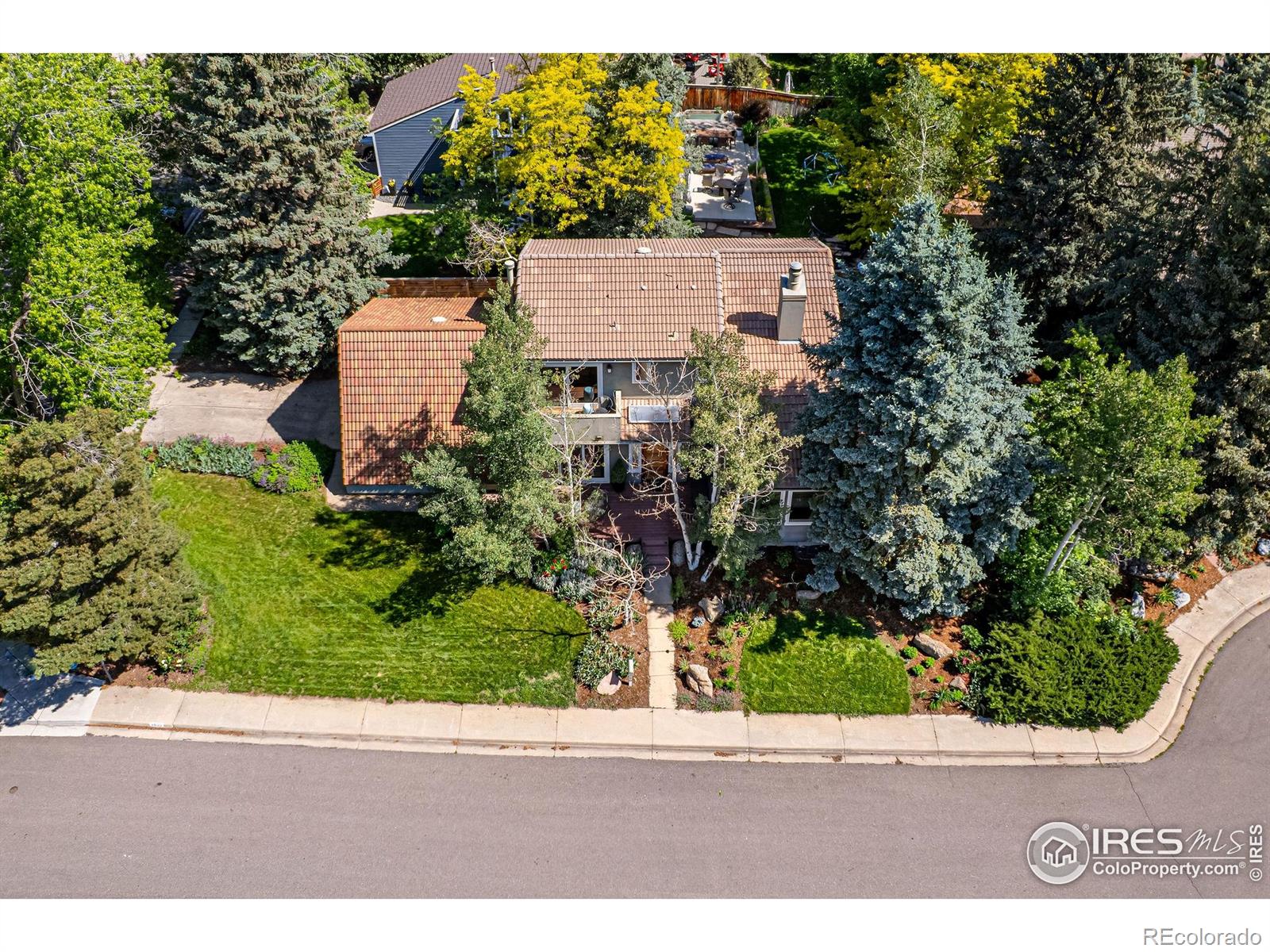 MLS Image #38 for 3490  16th circle,boulder, Colorado
