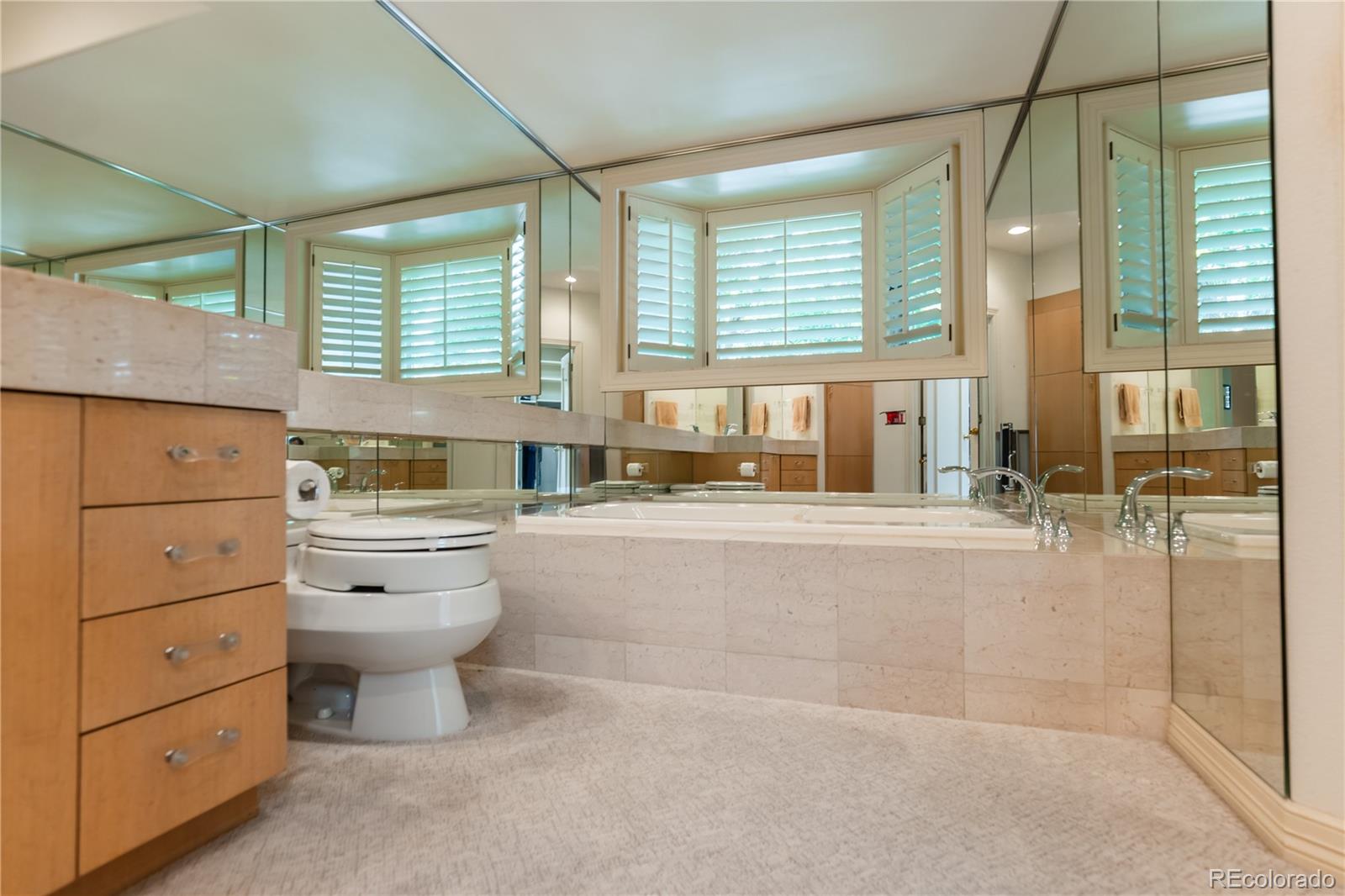 MLS Image #24 for 400 s steele street,denver, Colorado