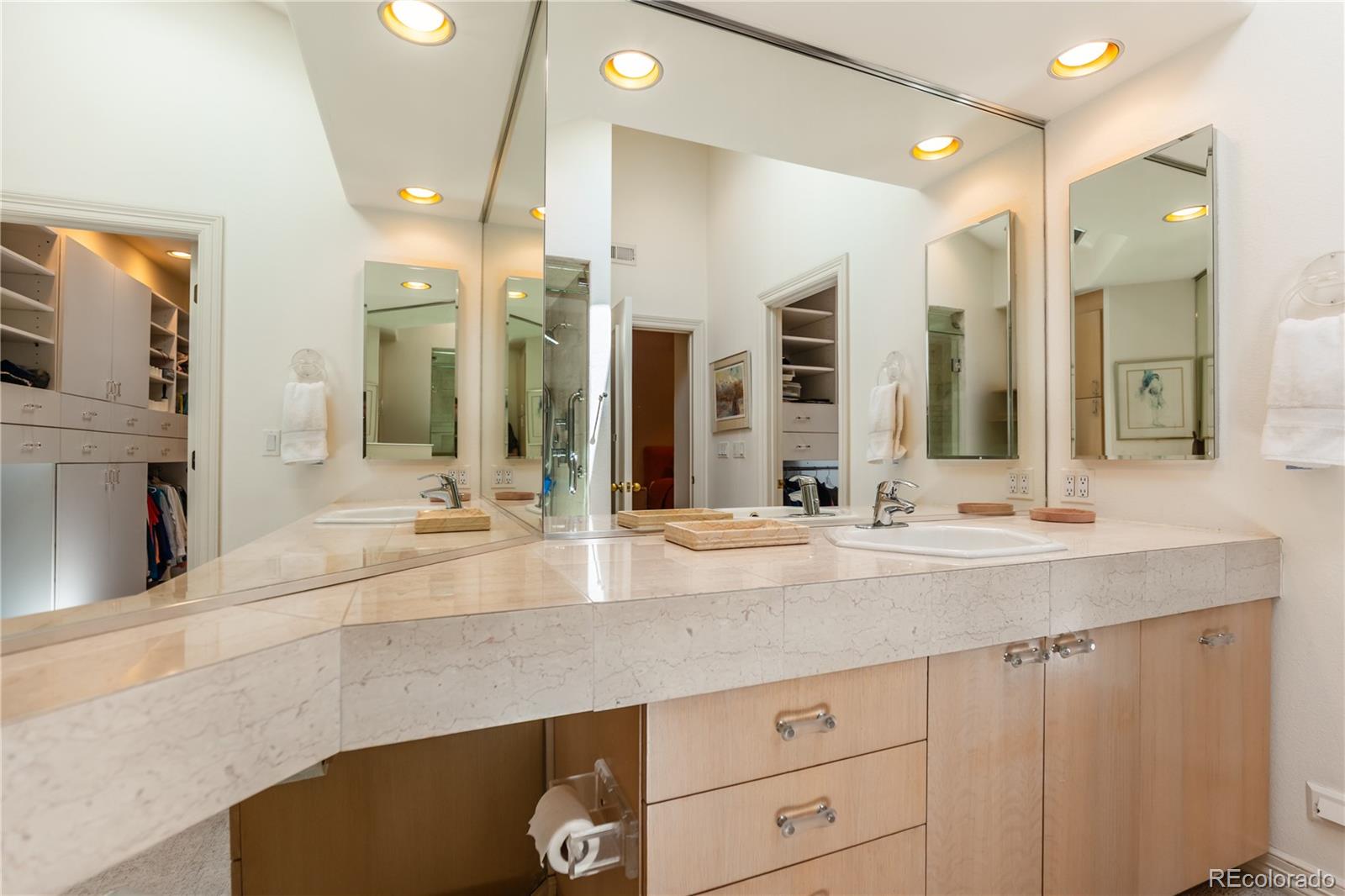 MLS Image #27 for 400 s steele street,denver, Colorado