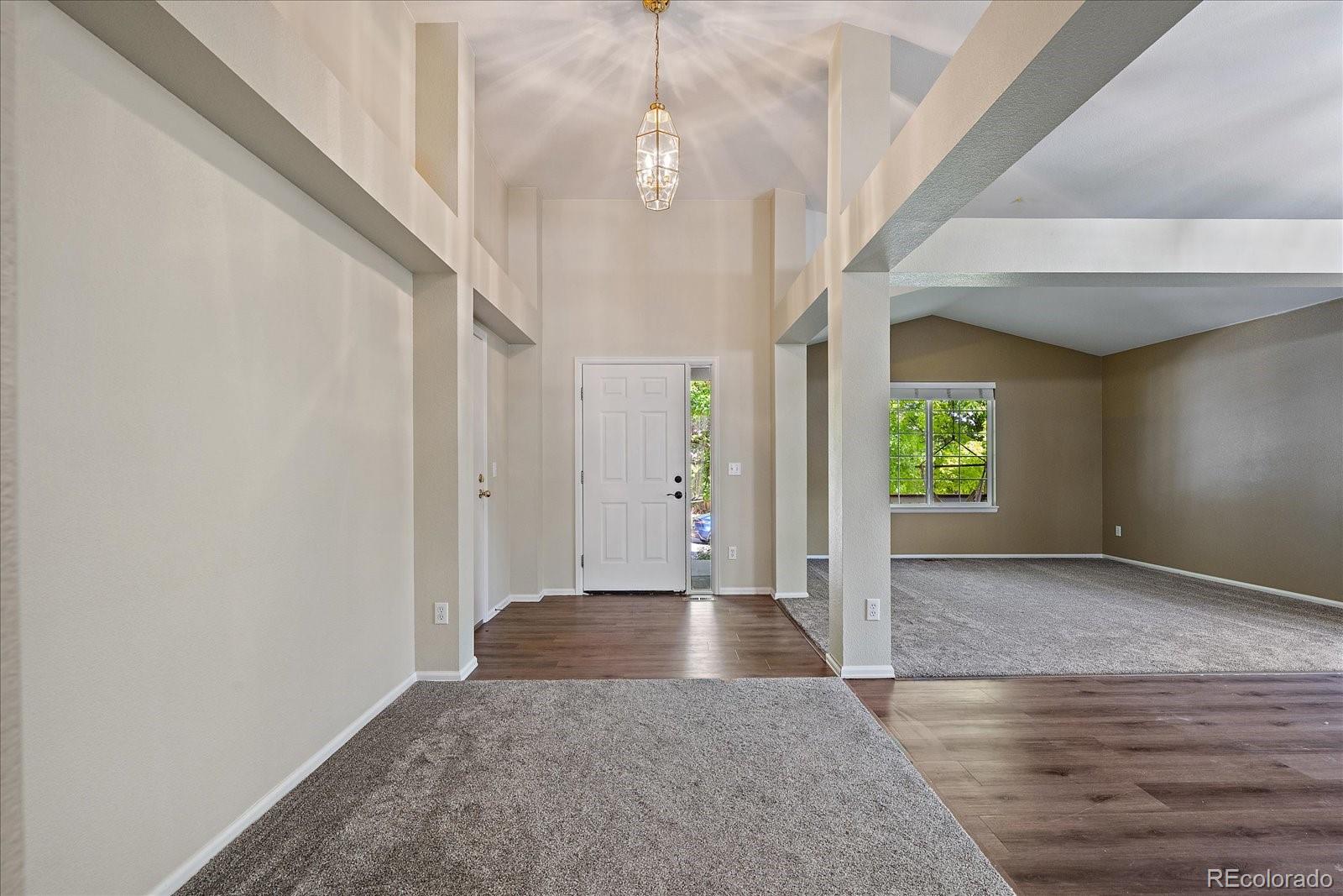 MLS Image #2 for 5932 s versailles street,aurora, Colorado