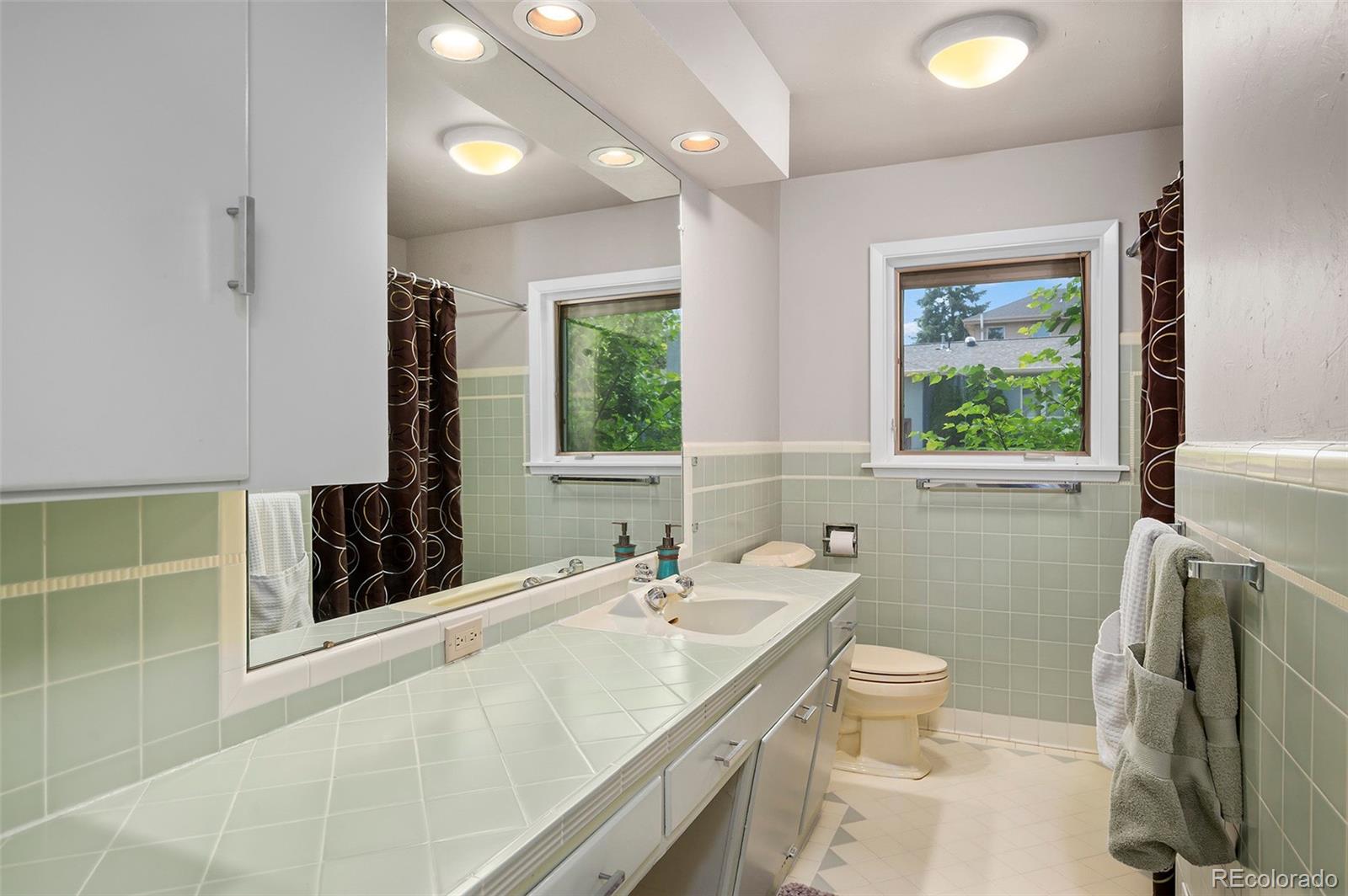 MLS Image #23 for 990 s jackson street,denver, Colorado