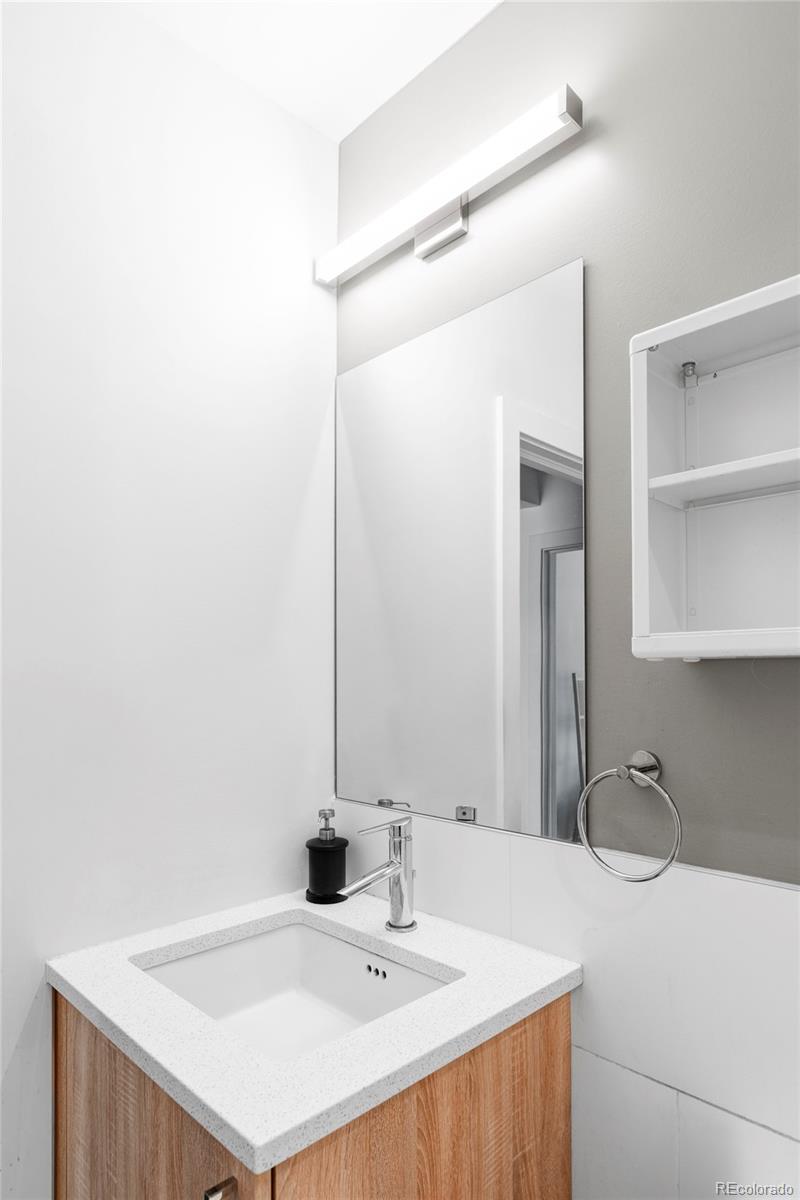 MLS Image #17 for 879  delaware street,denver, Colorado