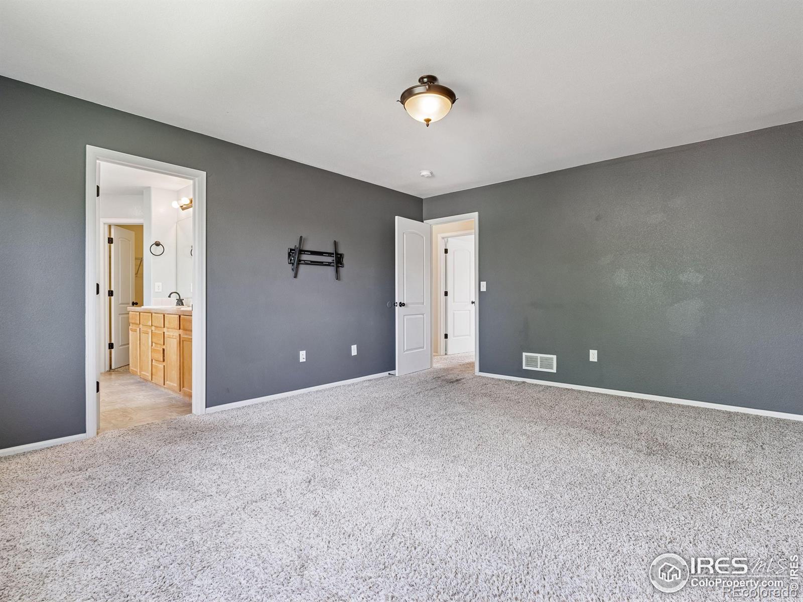 MLS Image #14 for 4715  wisconsin avenue,loveland, Colorado
