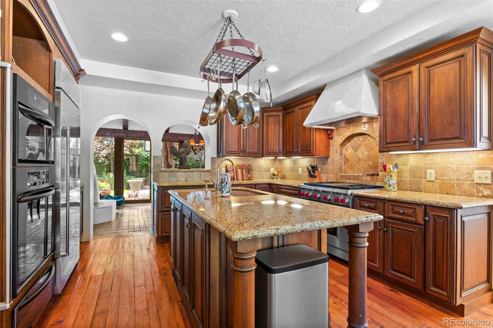 MLS Image #14 for 50  albion street,denver, Colorado