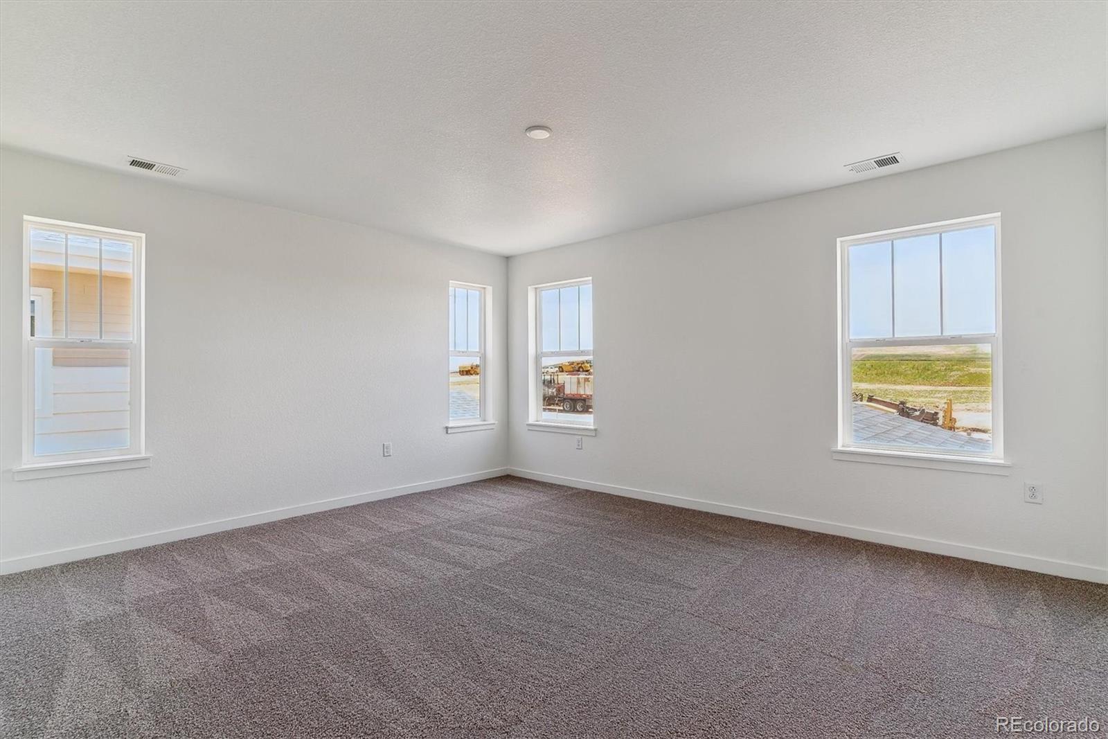 MLS Image #14 for 25284 e warren place,aurora, Colorado