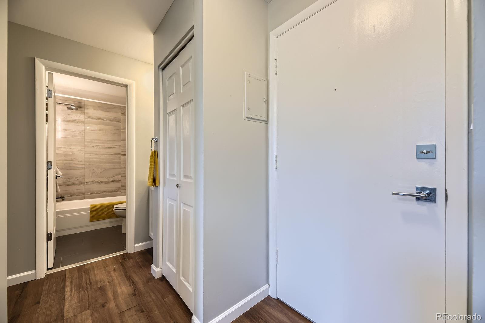 MLS Image #1 for 937 n clarkson street,denver, Colorado