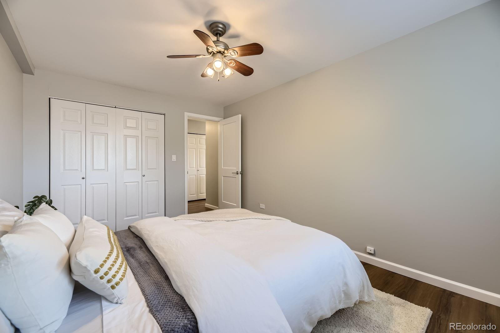 MLS Image #14 for 937 n clarkson street,denver, Colorado