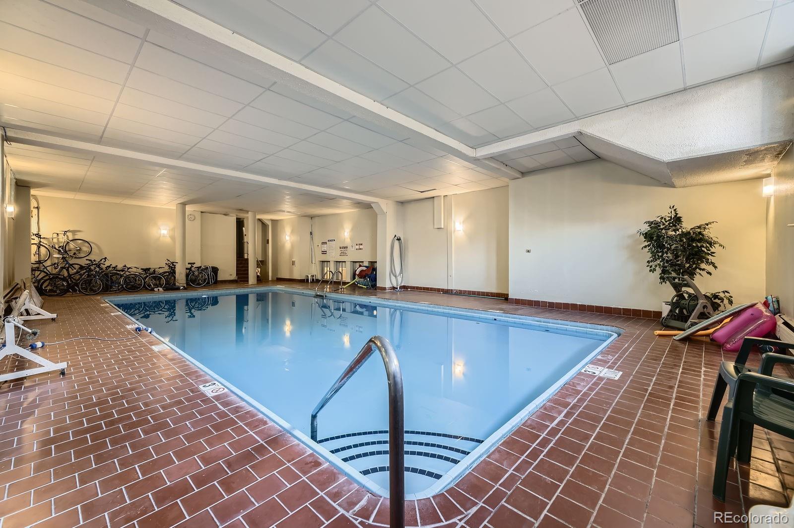 MLS Image #27 for 937 n clarkson street,denver, Colorado