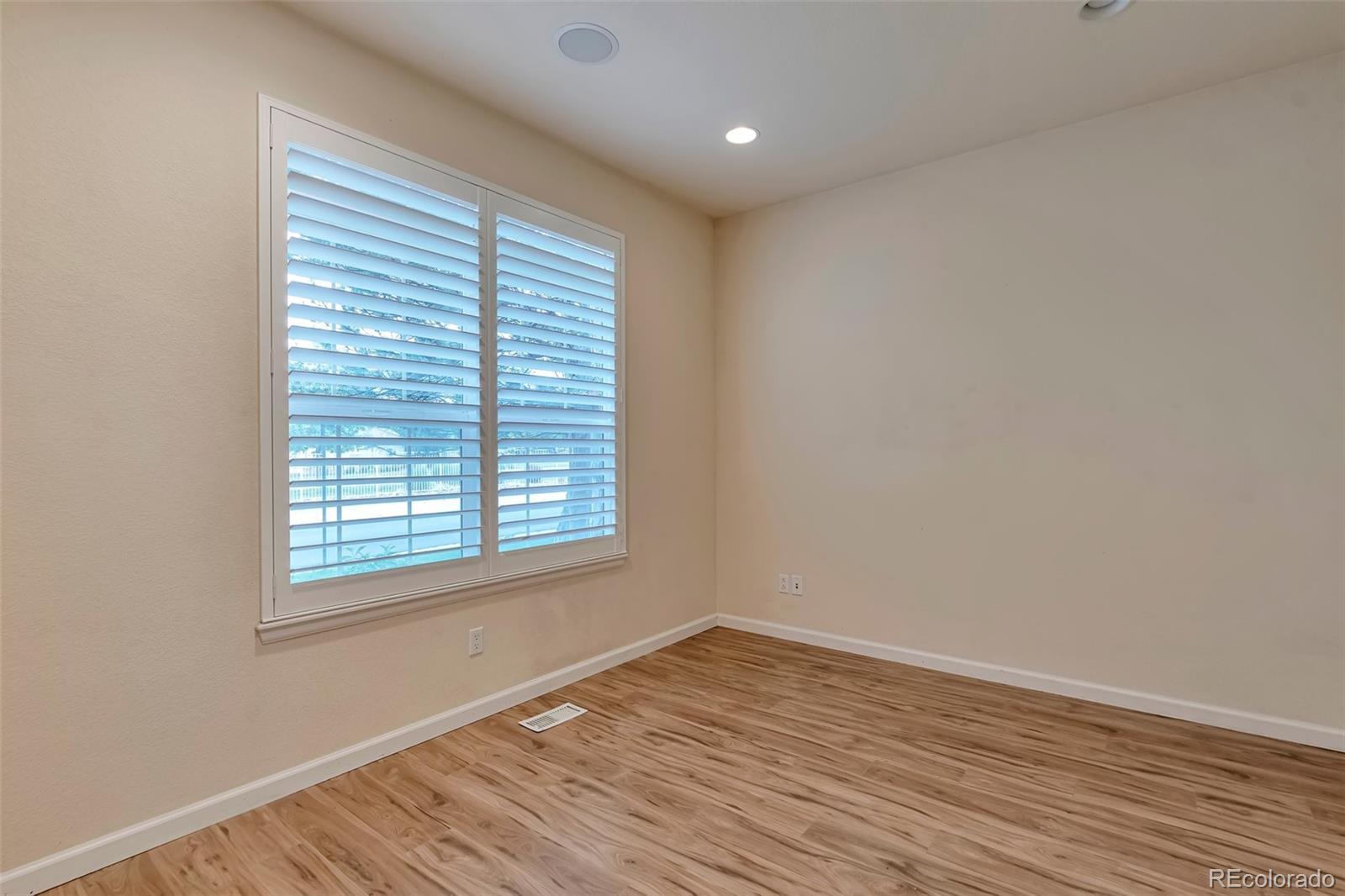 MLS Image #2 for 22834 e davies drive,aurora, Colorado