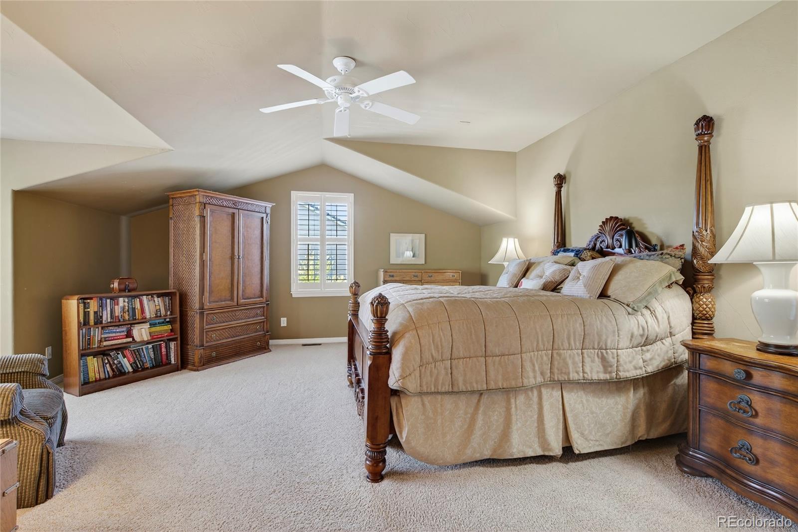 MLS Image #18 for 4545 s monaco street,denver, Colorado