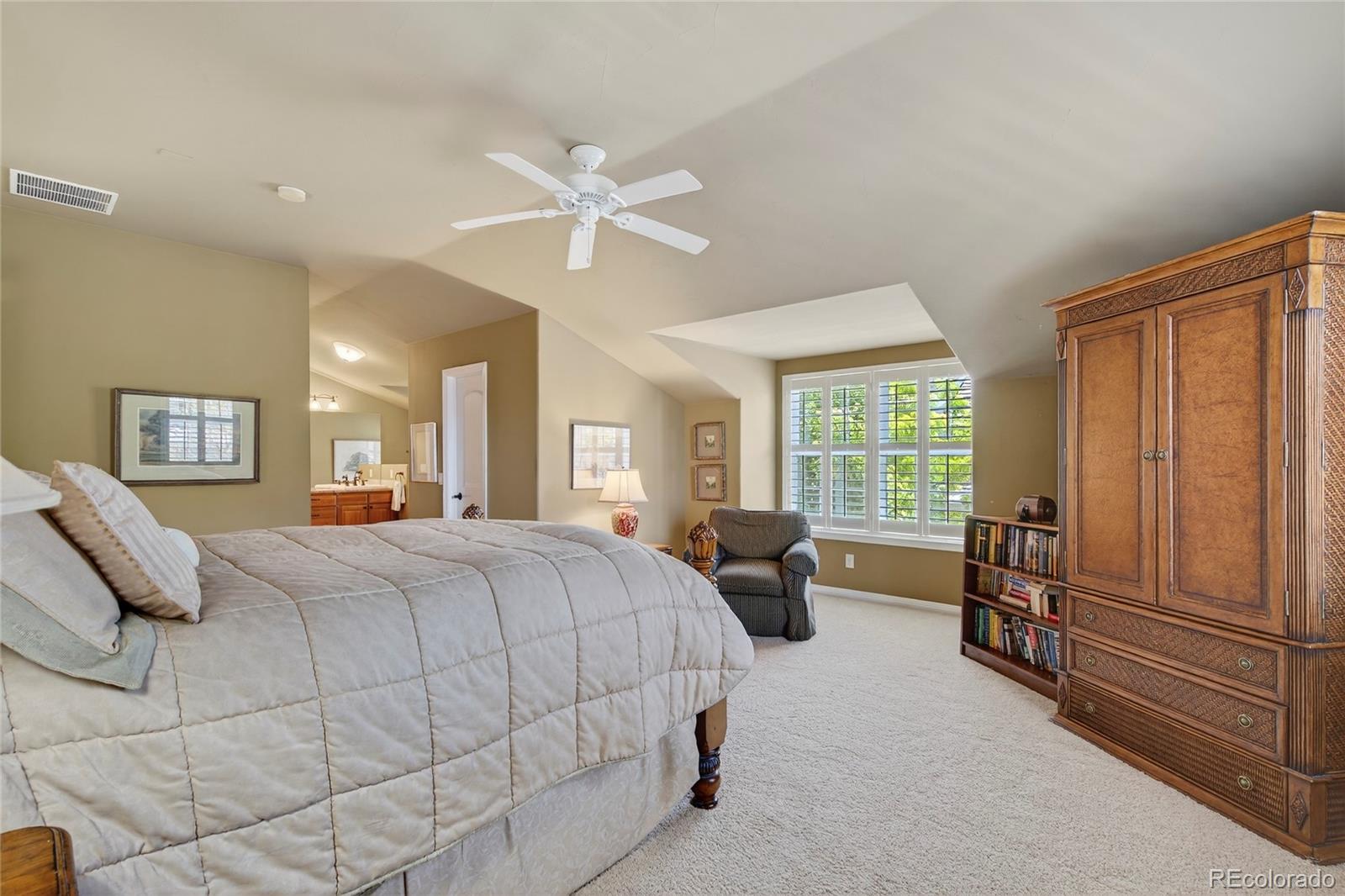 MLS Image #19 for 4545 s monaco street,denver, Colorado