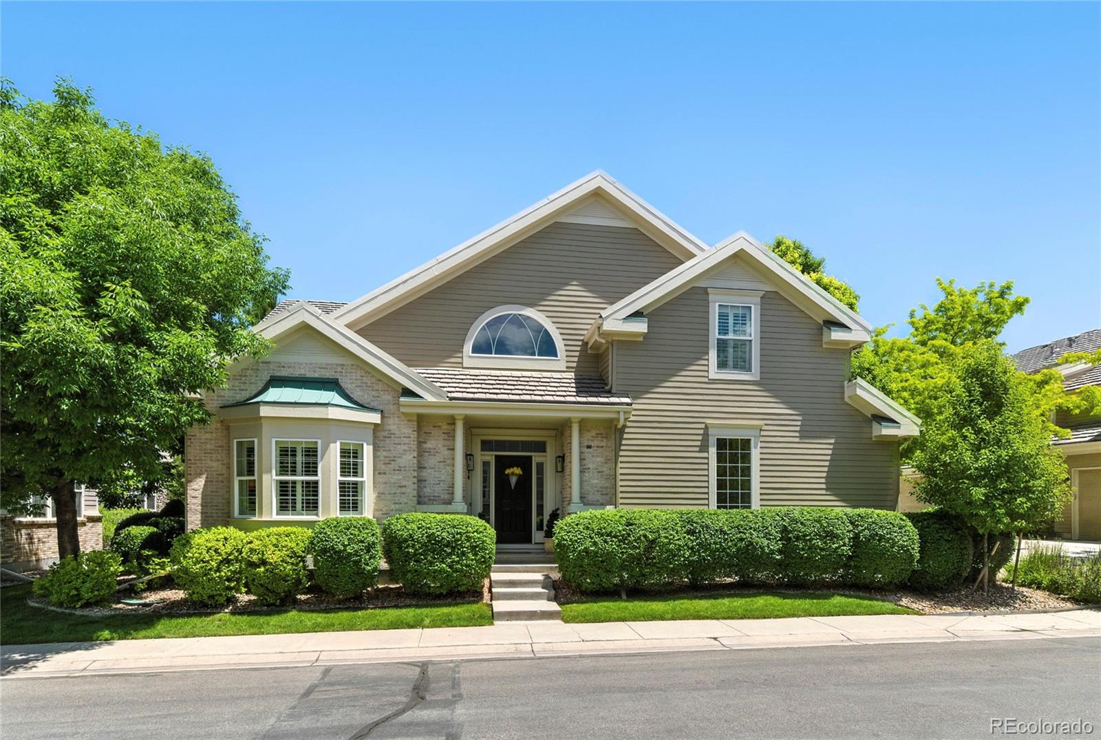 MLS Image #2 for 4545 s monaco street,denver, Colorado