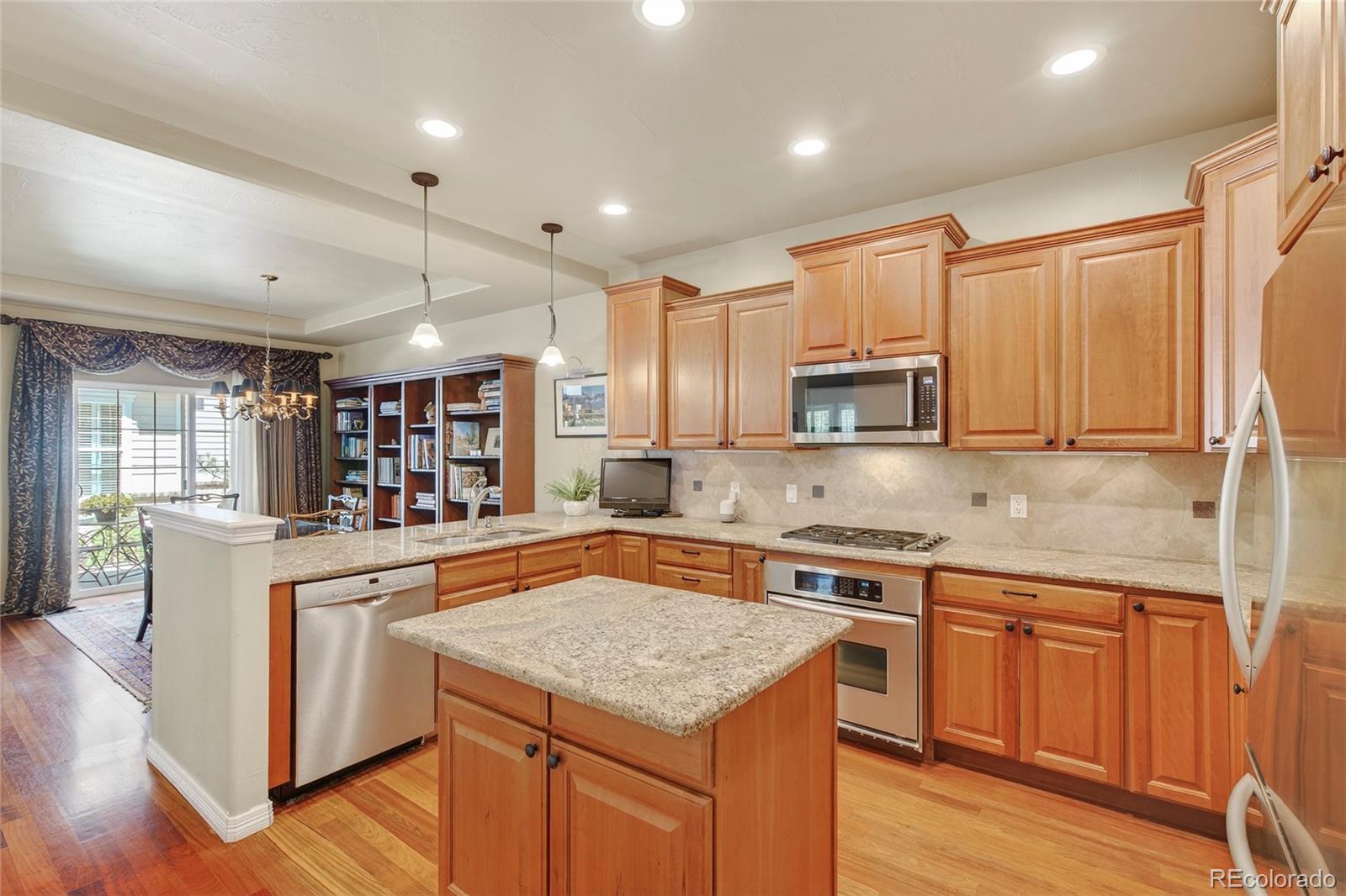 MLS Image #9 for 4545 s monaco street,denver, Colorado