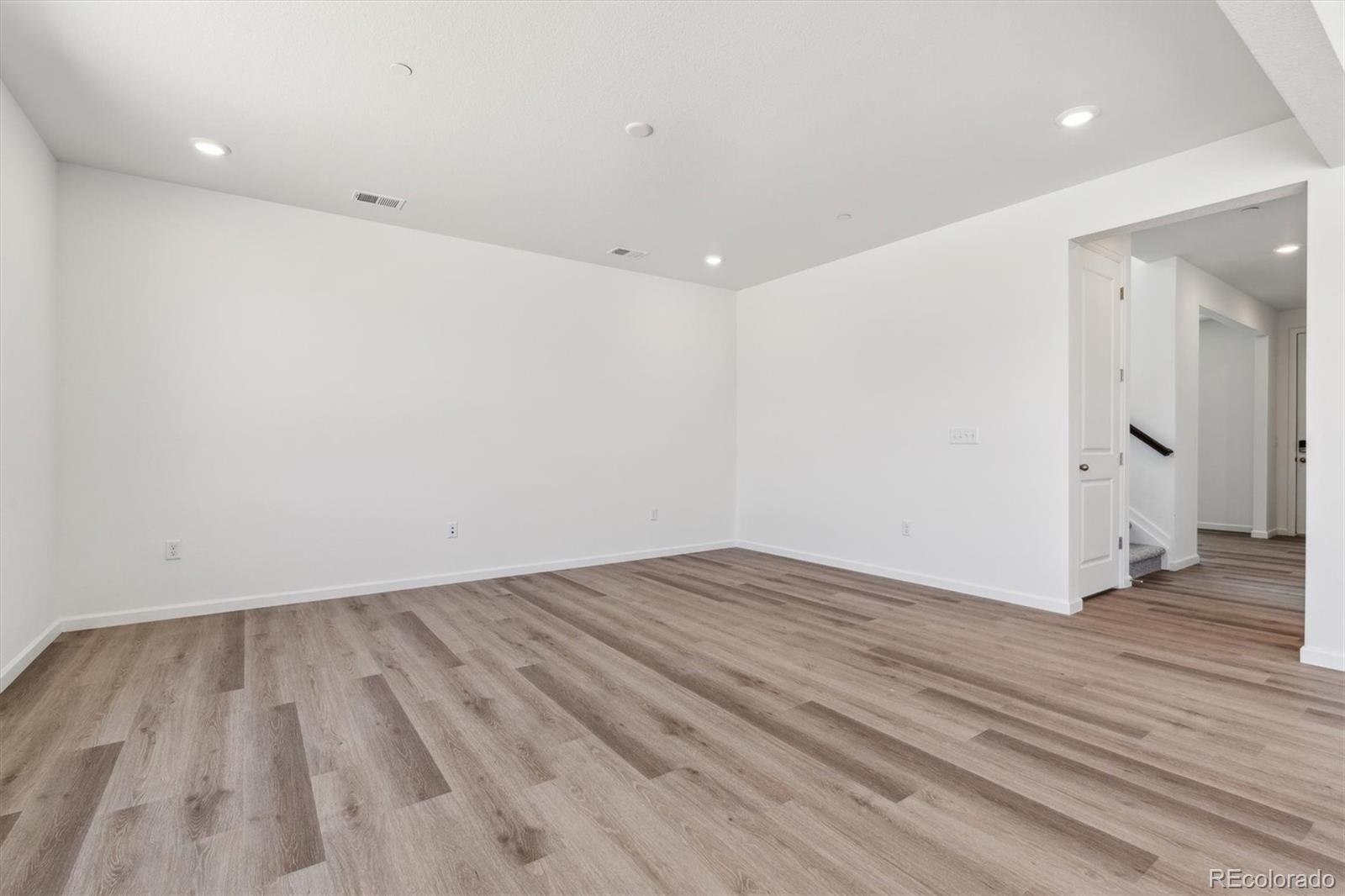 MLS Image #4 for 18971 e 96th place,commerce city, Colorado