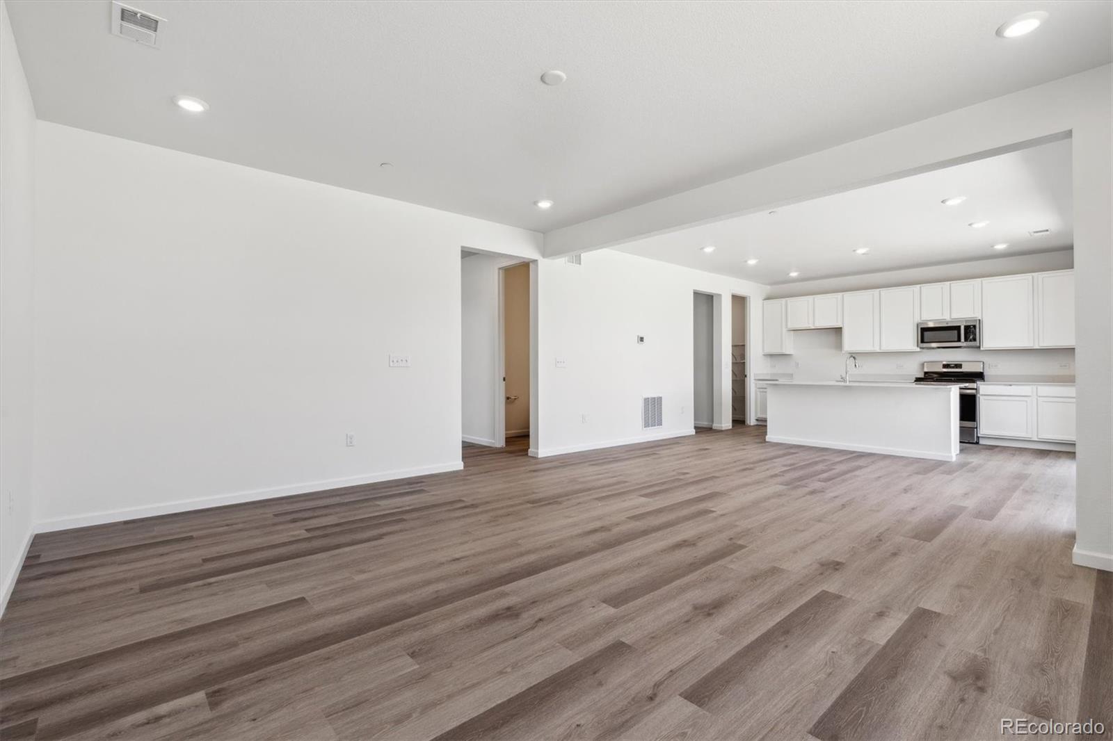 MLS Image #5 for 18971 e 96th place,commerce city, Colorado