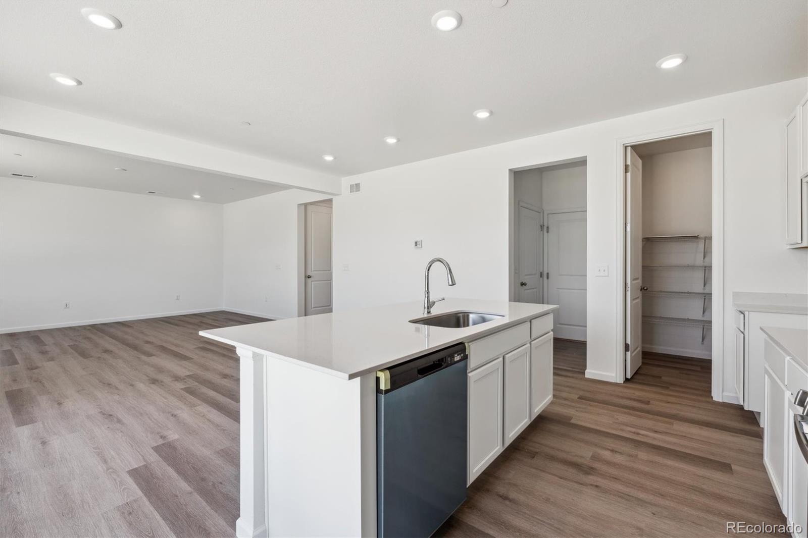 MLS Image #9 for 18971 e 96th place,commerce city, Colorado